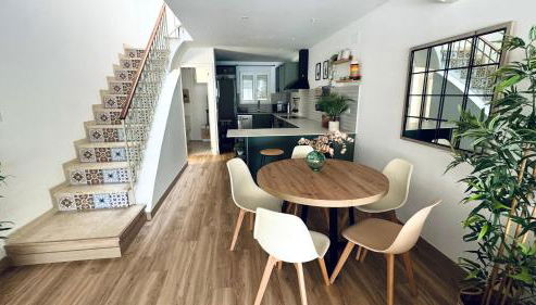 Casa en el centro , con amplia terraza - Foto 5