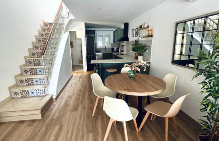 Casa en el centro , con amplia terraza - Foto 5