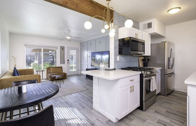 Ash & Ko Boutique Lodging - Photo 76