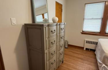 Charming Cozy 2 br 1 ba apt near Oak Park fast wifi near transportation - Foto 4