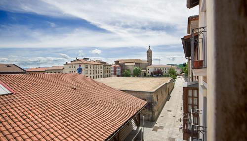 La Casa De Santa María ESTUDIOS - Photo 2