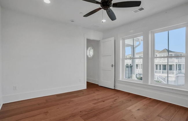 Sprawling Ocean View Home With Massive Deck - Foto 34