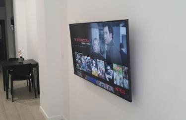 HERMOSO PISO a 3 min de la ESTACION DE BUS Y TREN AVE - Photo 26