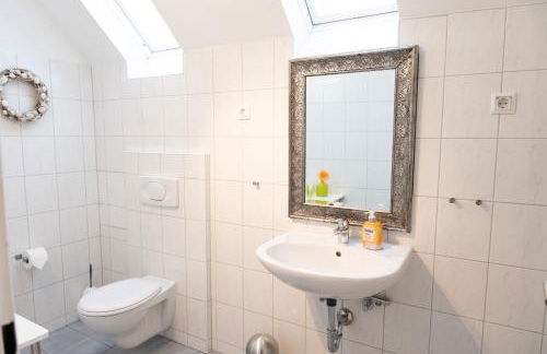 Art City-Studio Kassel 5, modern, citynah, voll ausgestattet, kostenfreie Parkplätze, Süd-Balkon, ruhig, Herkulesblick - Foto 25