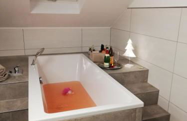 Emmerich s neu errichtete DG-Wohnung - Foto 1