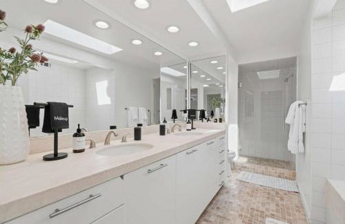 Beverly Hills Canyon Estate by Colby & Conrad - Foto 30