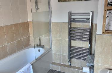 Historic Peel House Serviced Apartments - Photo 45