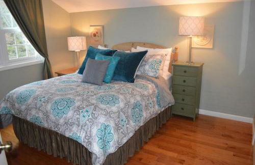 Carraig Mor Cottage - Beautiful House, Amazing Garden, Downtown Baileys Harbor - Foto 29