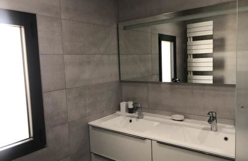 SUPERBE VILLA VUE MER JUSQU'A 14 COUCHAGES La LONDE LES MAURES Entre HYERES et Le LAVANDOU 4 Etoiles PISCINE CHAUFFEE - Foto 34