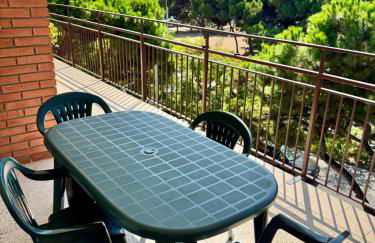 Apartment in front of the beach - Photo 8