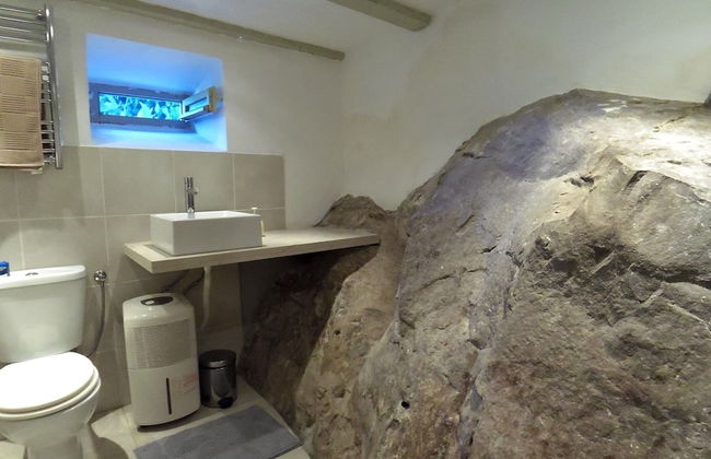 Villa Skylight - Two Bedroom Villa & Studio With Private Swimming Pool, Garden and Sea View - Foto 14