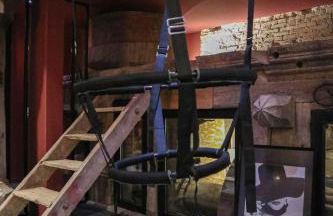 LE MOULIN DES PLAISIRS atypical SM experience - Foto 2