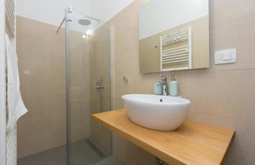 Villa in Deklici with Infinity Pool & Sea Views - Foto 18