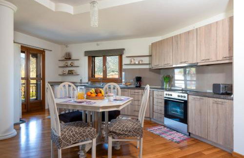 Christina's Twin Palm Trees House - Foto 1