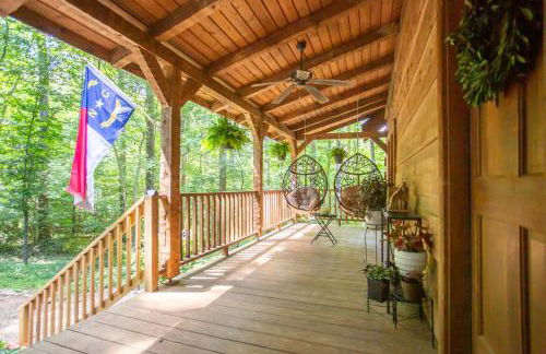 Private Riverfront Cabin, Kayaks, Ping Pong, Gym - Foto 38