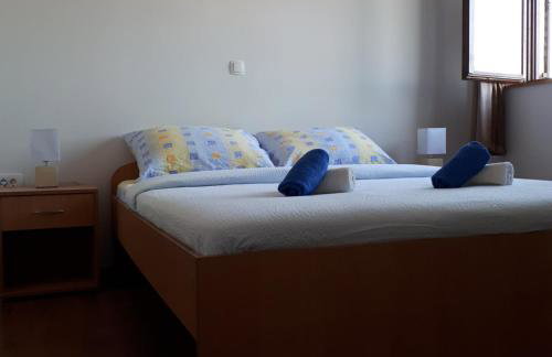 Apartment Tea - Photo 16