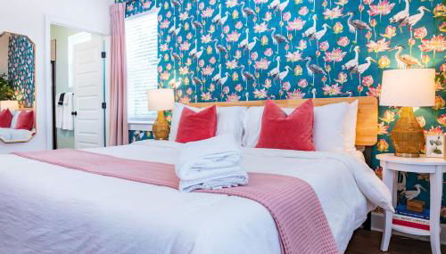 The Lotus Suite Newly Built Upscale Central - Photo 4