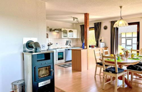 Holiday Home Hänsel & Gretel im Kellerwald by Interhome - Foto 3