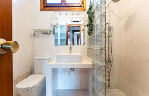 Pleasant Villa in Churriana with pool - Photo 32