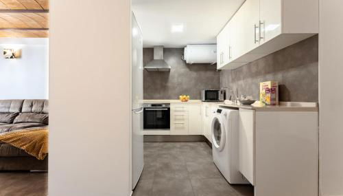 TGN-PentHouse-Duplex-Historical-5pax-Beach-WIFI-AC 20 - Foto 4