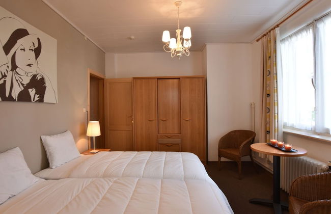 Former Hotel in the Centre and Near the Beach in Panne - Foto 6