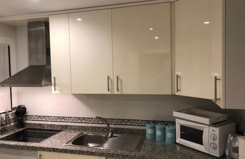 Duquesa Village (La Casa del Loonos) - Photo 13