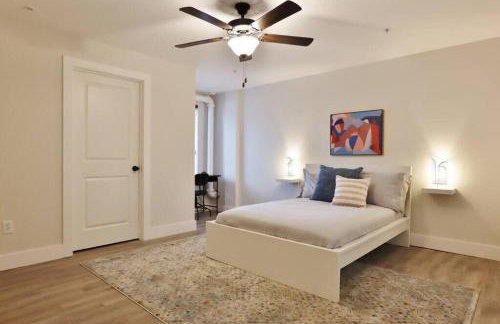 3 BR Urban Hideaway - Steps from Daily's TIAA Fld - Foto 6