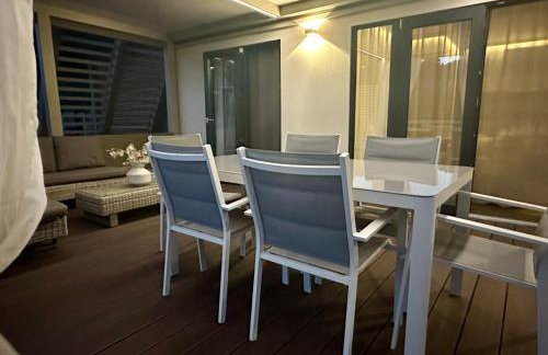 Sunset Serenity Villas with onsite pool and only 3min from beach - Foto 28