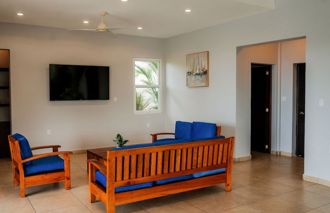 Seaside Serenity At Casa Cala Azul 3 Bedroom Home by RedAwning - Foto 35