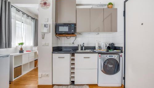 Lyon Confluence - duplex au calme avec parking privé en option - Foto 3, stove, dishwasher