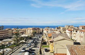 DANIEL SUPERIOR APARTMENTS - Tropea City Center - 250m from the Train Station - Foto 24
