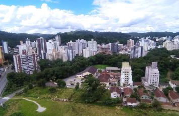 Incrível Apartamento loft a 800 metros da Vila Germânica da Ocktoberfest - Foto 29