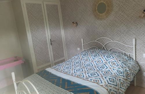 Maison individuelle pour vacances ou travail à 3 min du pal, 5 min Dompierre sur besbre, 20 min de moulins,tout confort, prêt à vous accueillir - Foto 6