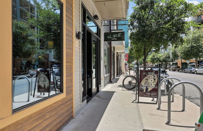 Sentral East Austin at 1614 E. Sixth - Foto 28