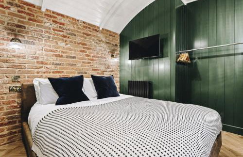 Nestledstays - The Oak - Photo 40