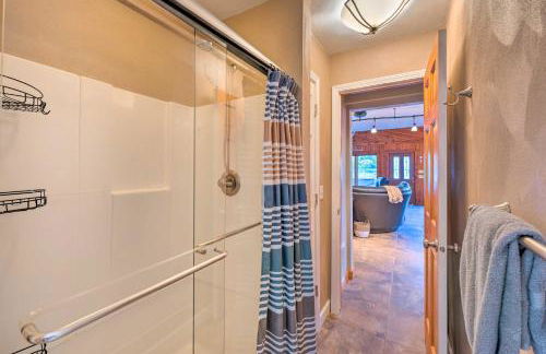 Boat Dock and Backyard Rock River Retreat - Foto 18