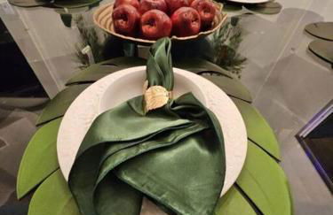 Maleficent's Disney's Jungle VR Retreat - Foto 2