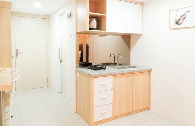 Tranquil And Comfort Studio At De Prima Apartment - Foto 9