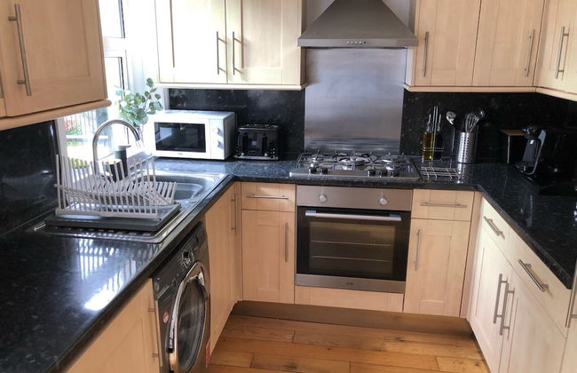 Apartmentsleeps6-balcony-freep-whiterabbitretreat - Foto 7