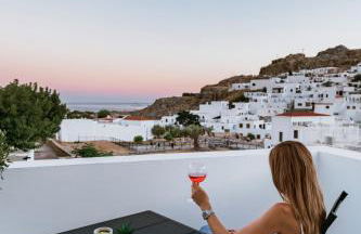 Lindos Calmare Suites - Photo 41