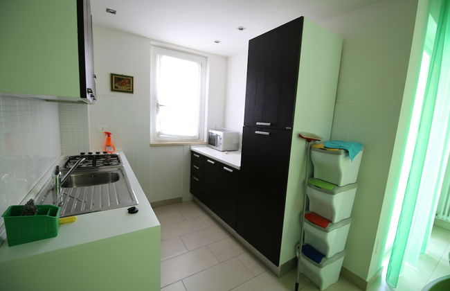 Apartment 20 Meters From The Sea 7 Beds With Small Sea View - Foto 11