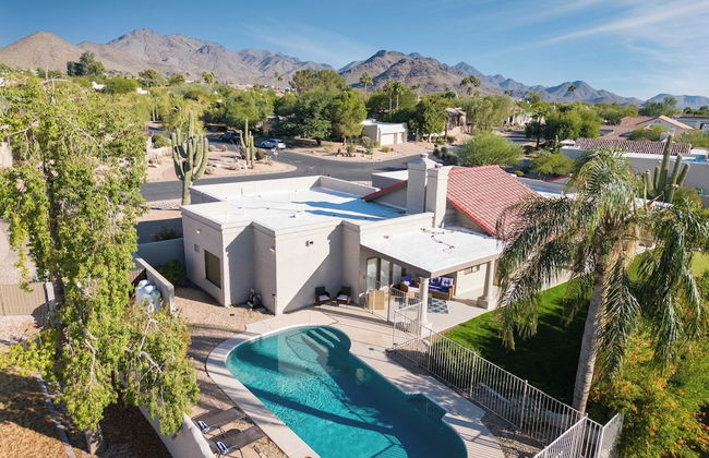 Sonoran Sunshine by Avantstay Pool, Putting Green, Bbq, Ping Pong, Pool Table! Entertainers Wonderland! - Foto 1