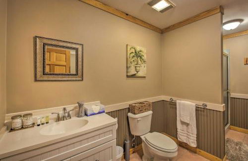 Kayaks and Boat Dock Lakeside Hot Springs Retreat - Foto 18