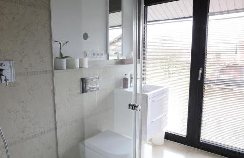 Residence - Photo 30