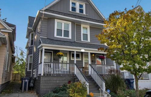 Buffalo Dream in the Heart of Historic Black Rock - Photo 2