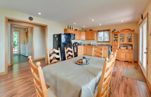 Deck and Water View Cozy Kentucky Lake Getaway - Foto 6