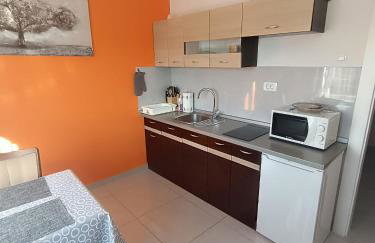 New studio apartman Emda u centru Splita - Photo 7