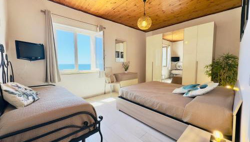 Athena Sea front Apartment, Parking & Pool - Foto 4