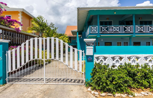 Restorations Tobago - Photo 59