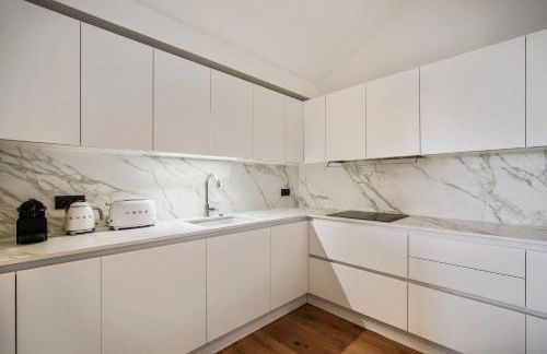 Luxury Penthouse - Panoramic Views, Walkway Balcony, Private Floor - Foto 42